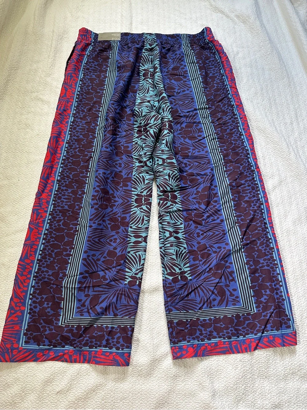 Women’s wide leg fun pants